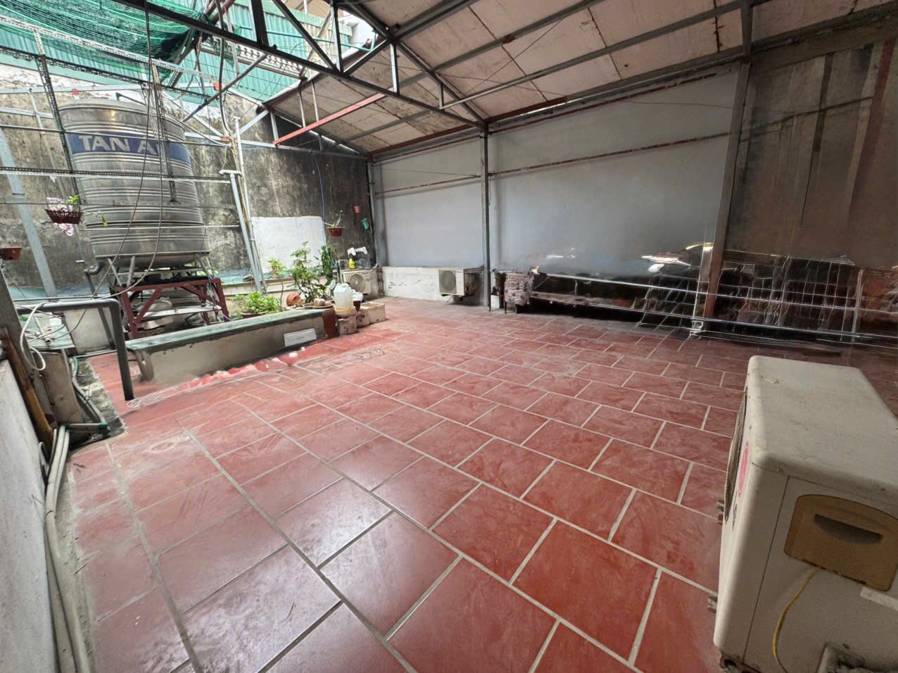 Cho thuê nhà ngõ 1 Bùi Xương Trạch 65m2 x 3 tầng, 3PN, 13.5 Triệu Vp cty, gđ, nhóm 6 em - Ảnh 4